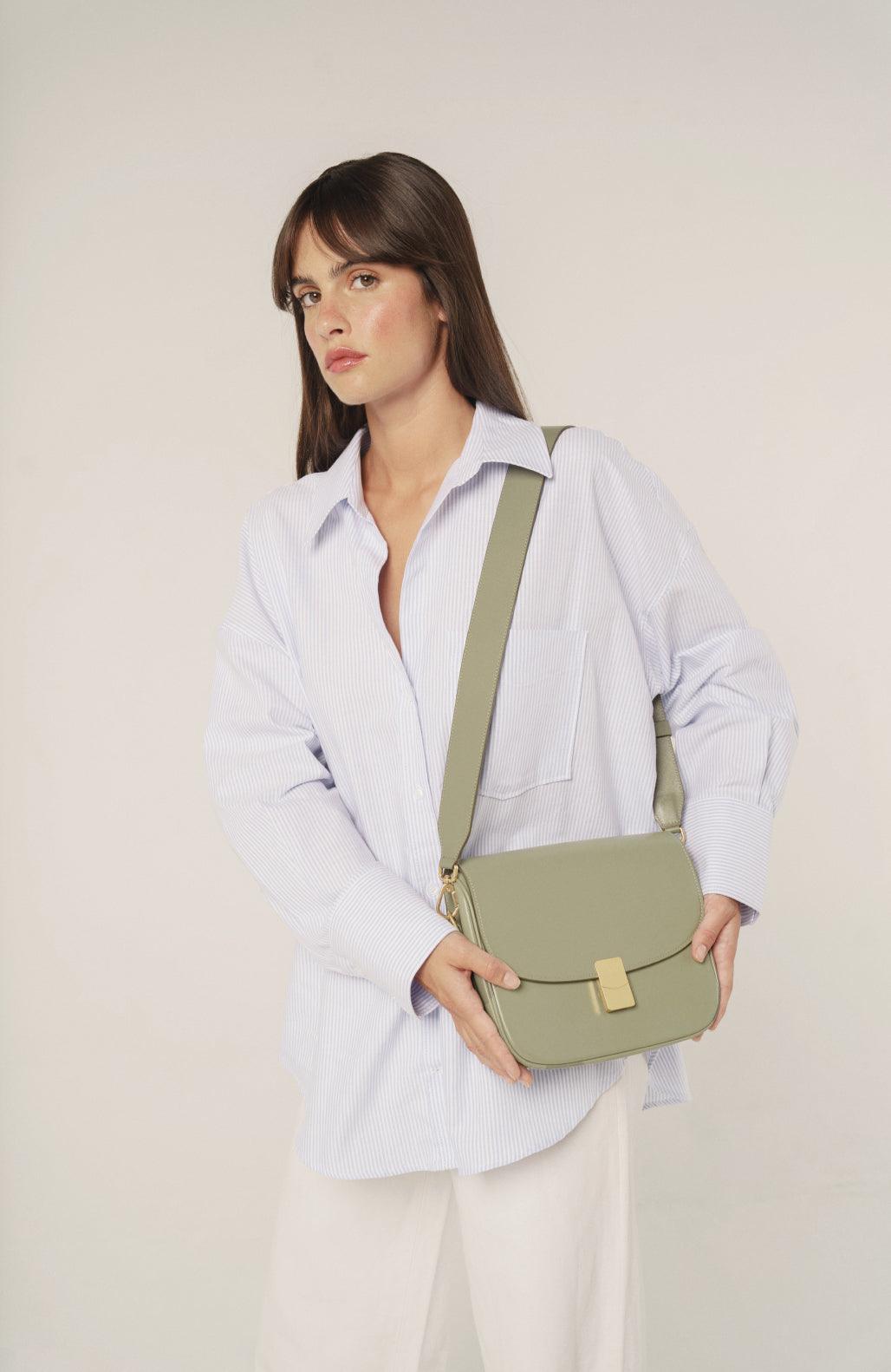 Le Grand Nova - Léo et Violette #almond_green_liege