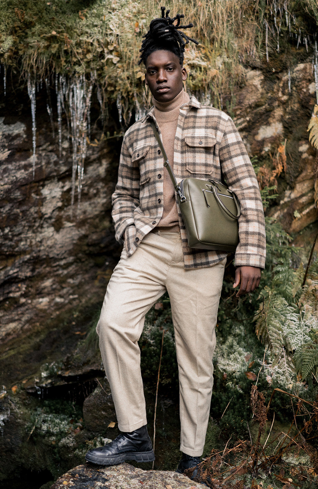 Le Slim Briefcase - Léo et Violette #khaki_pebbled_leather